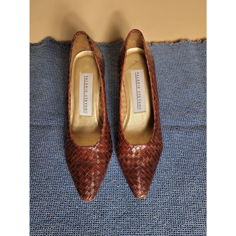 Vintage Valerie Stevens Woven Leather Pumps